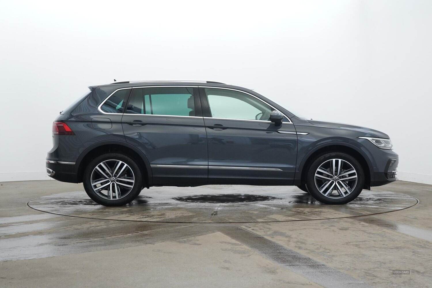 Oct 2023 Volkswagen Tiguan 2.0 TDI 4Motion Elegance 5dr DSG