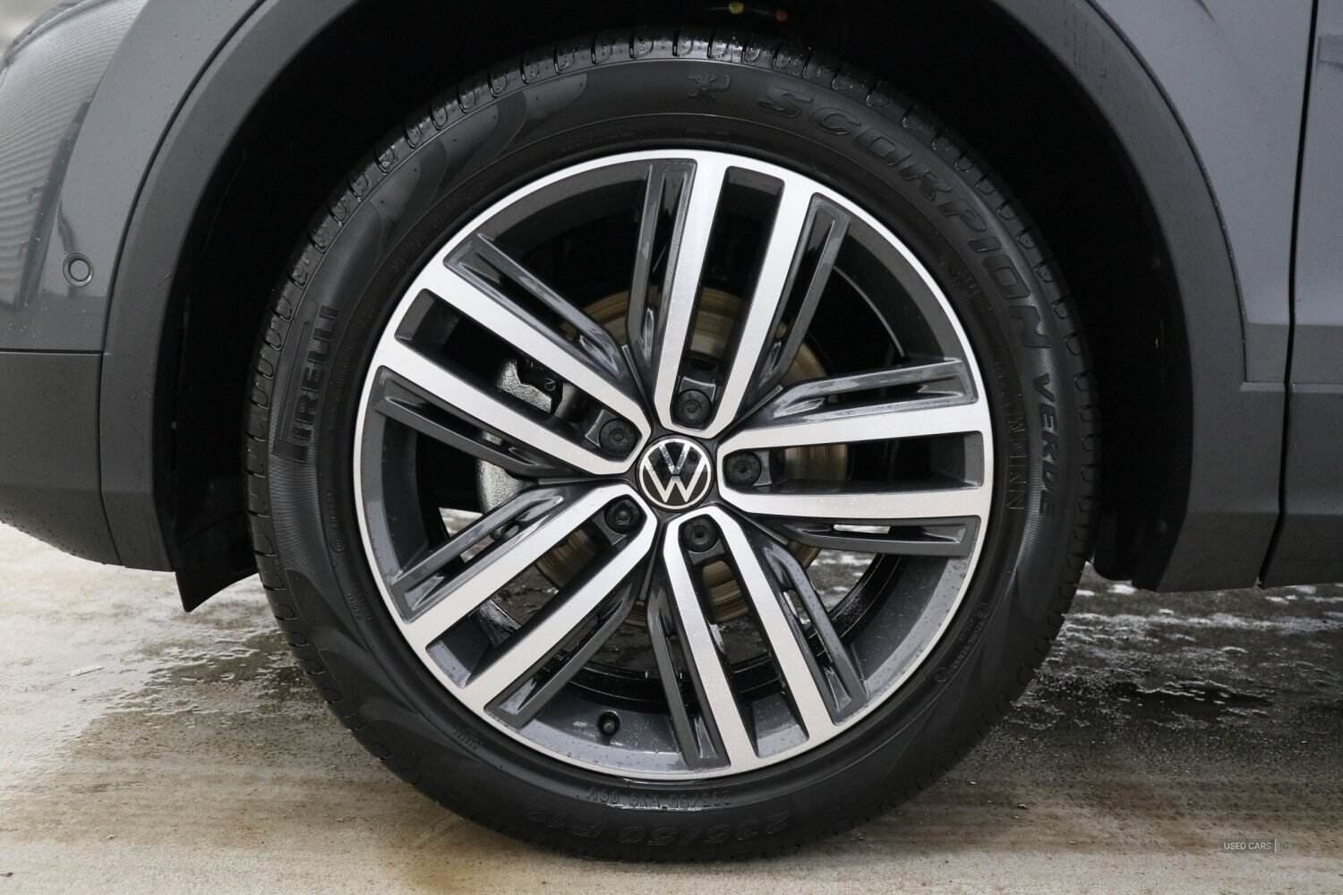 Oct 2023 Volkswagen Tiguan 2.0 TDI 4Motion Elegance 5dr DSG