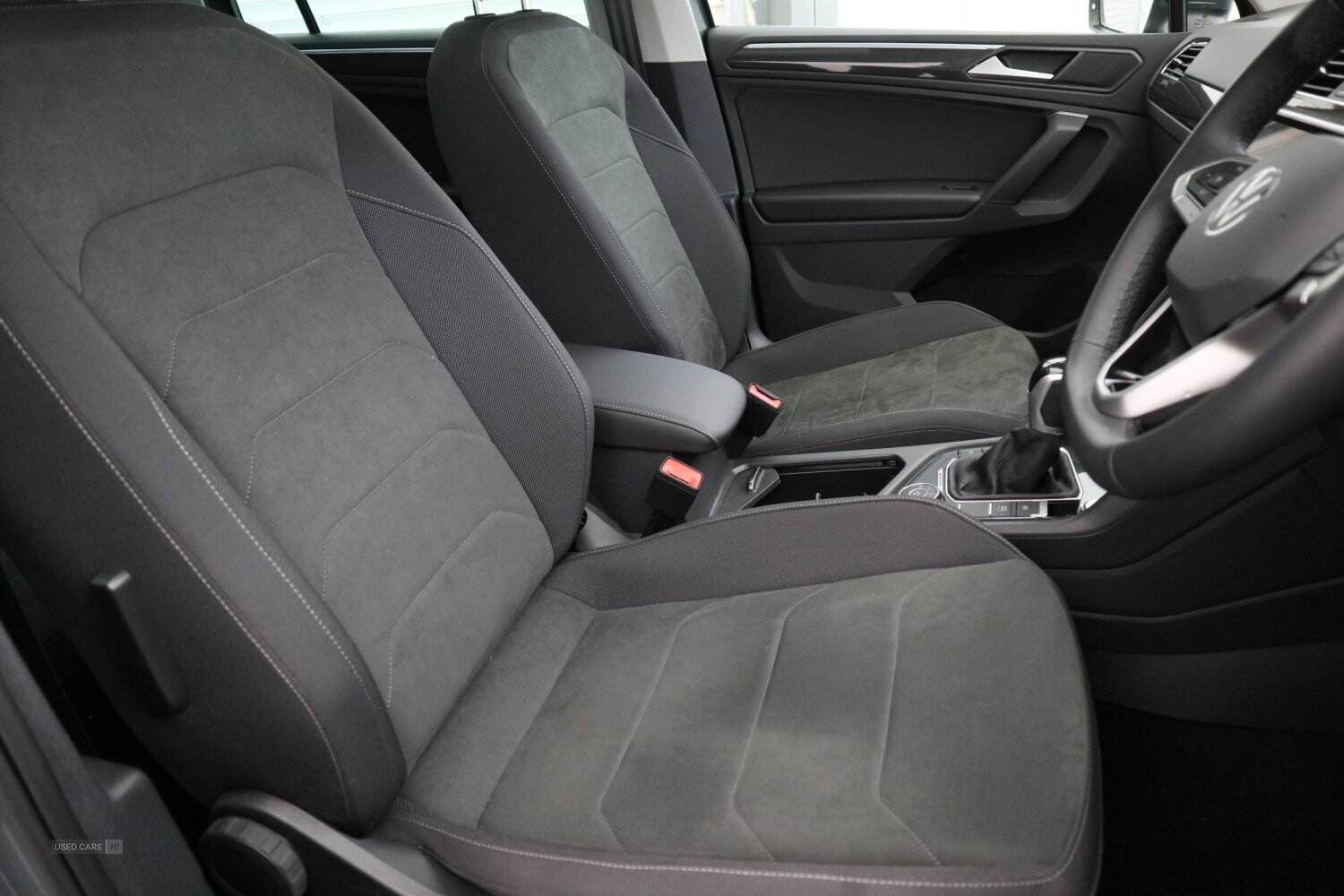 Oct 2023 Volkswagen Tiguan 2.0 TDI 4Motion Elegance 5dr DSG