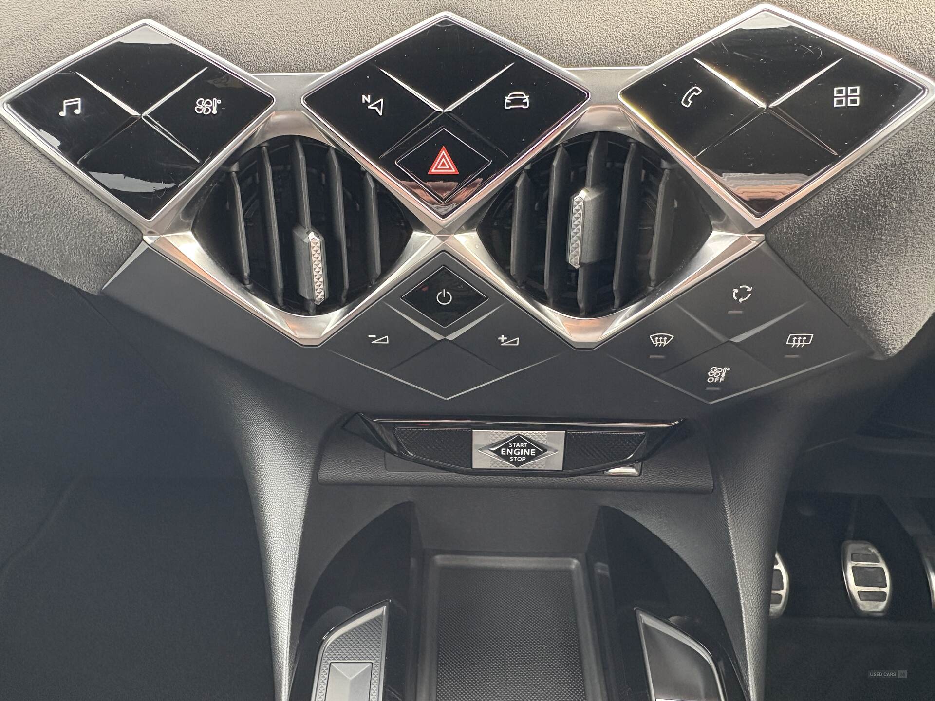 Mar 2020 DS DS3 CROSSBACK 1.2 PureTech Performance Line 5dr