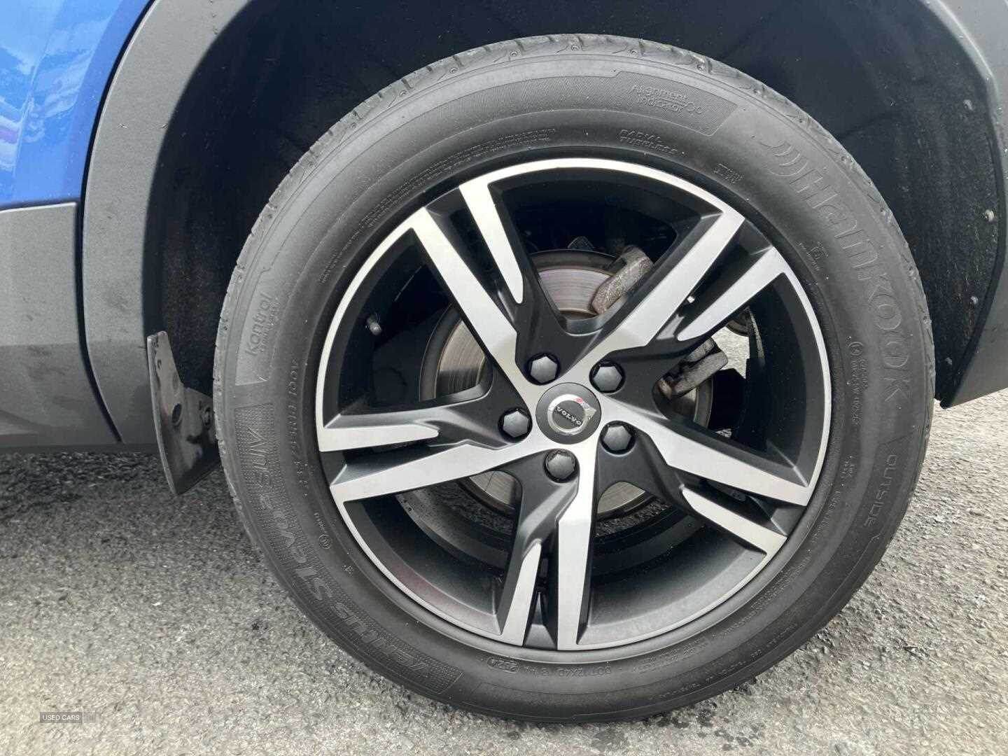 Aug 2020 Volvo XC40 1.5 T3 [163] R DESIGN 5dr Geartronic