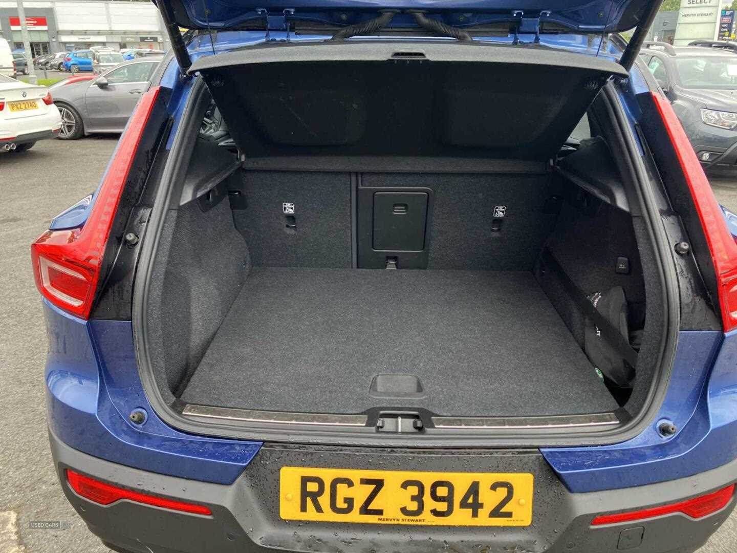 Aug 2020 Volvo XC40 1.5 T3 [163] R DESIGN 5dr Geartronic