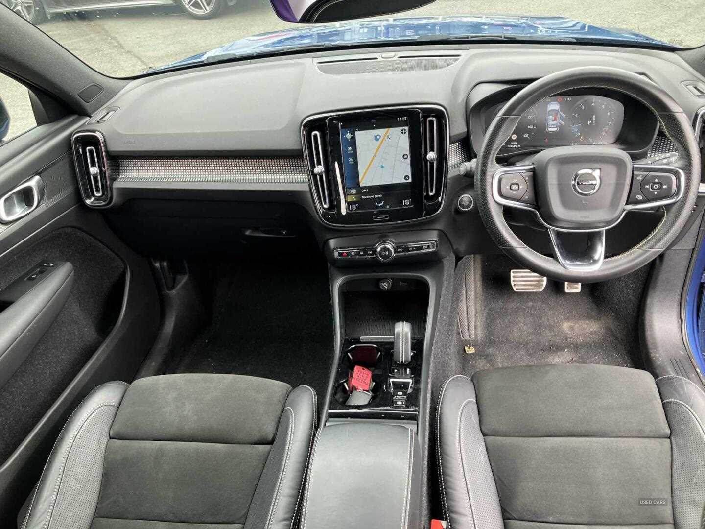 Aug 2020 Volvo XC40 1.5 T3 [163] R DESIGN 5dr Geartronic