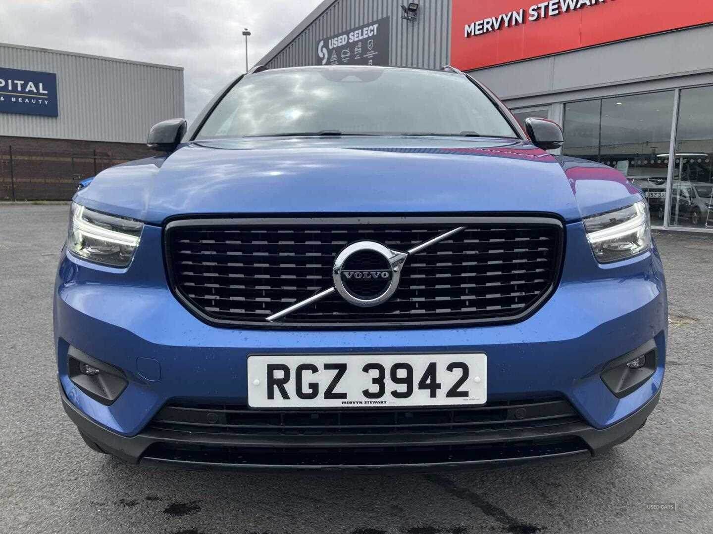 Aug 2020 Volvo XC40 1.5 T3 [163] R DESIGN 5dr Geartronic