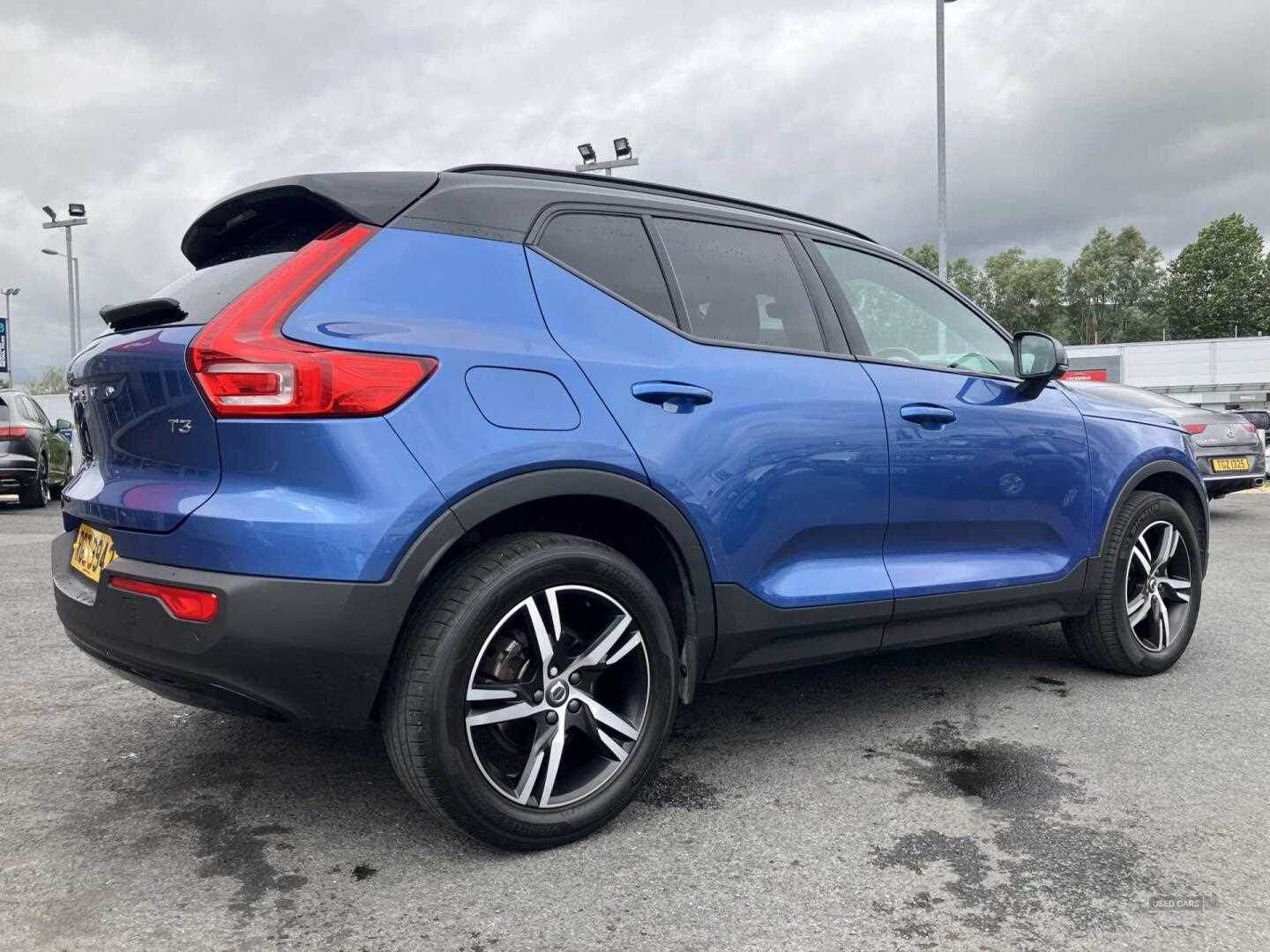Aug 2020 Volvo XC40 1.5 T3 [163] R DESIGN 5dr Geartronic