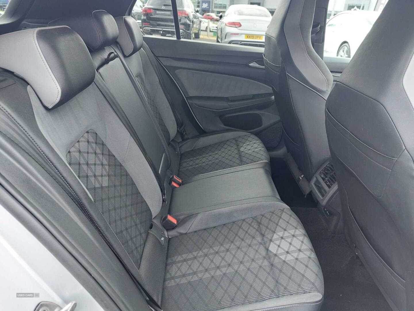 Jan 2022 Volkswagen Golf 1.5 TSI R-Line 5dr