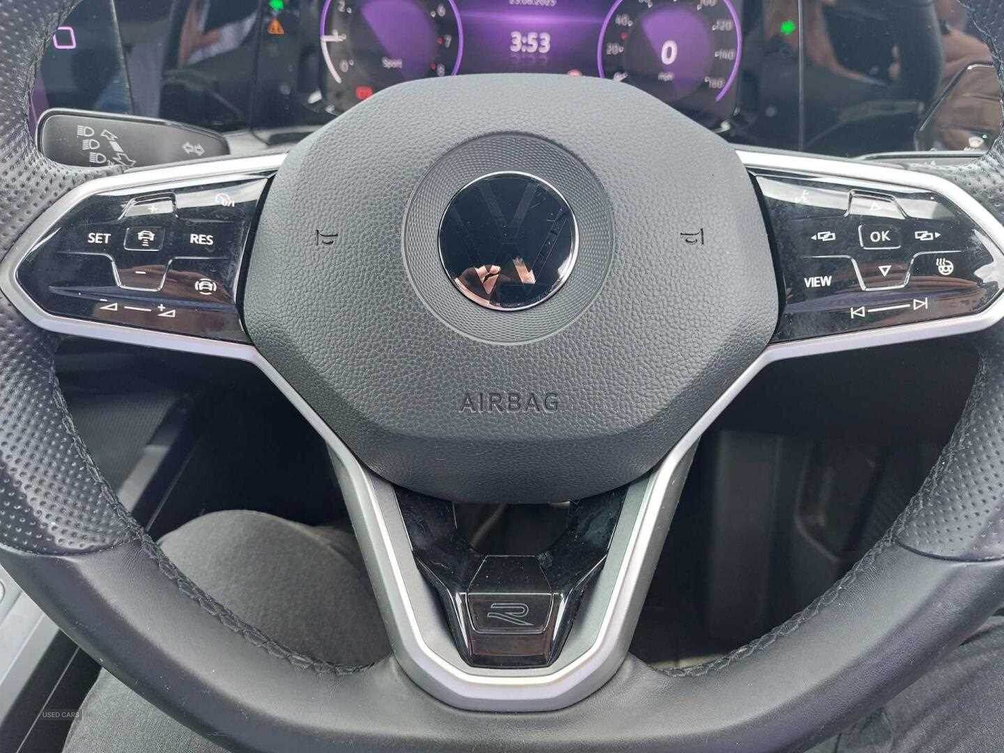 Jan 2022 Volkswagen Golf 1.5 TSI R-Line 5dr