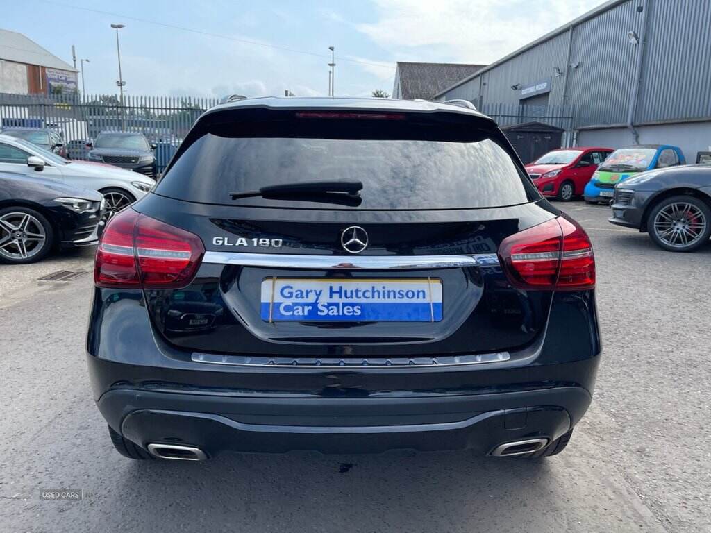  2019 Mercedes-Benz 180 1.6 GLA180 Urban Edition SUV 5dr Petrol Manual Euro 6 (s/s) (122 ps) ONLY 45973 GENUINE LOW MILES