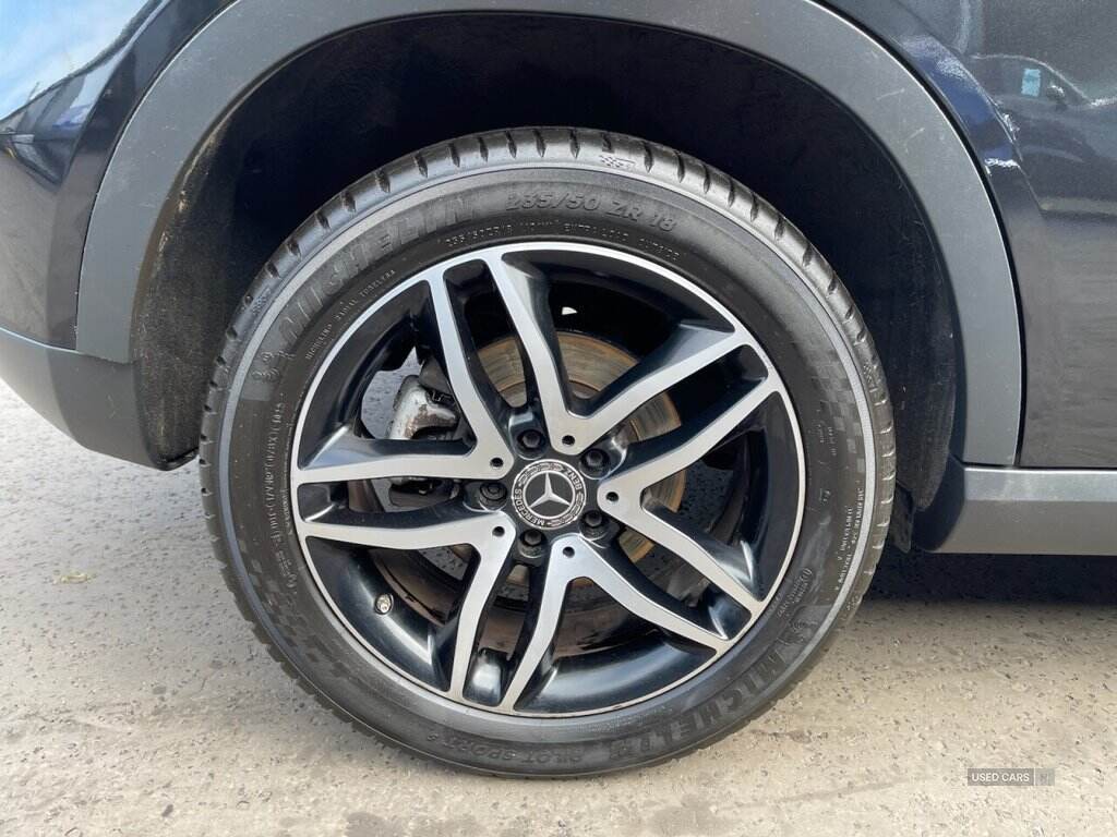  2019 Mercedes-Benz 180 1.6 GLA180 Urban Edition SUV 5dr Petrol Manual Euro 6 (s/s) (122 ps) ONLY 45973 GENUINE LOW MILES