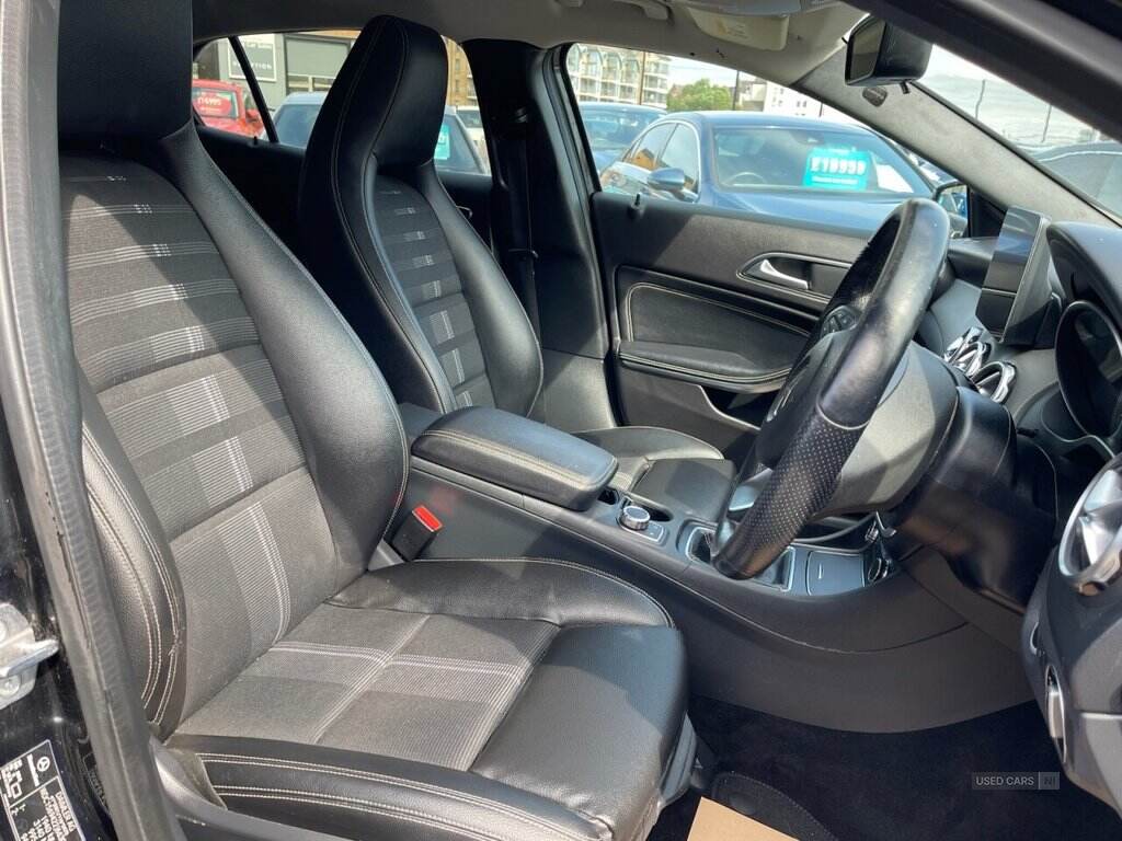  2019 Mercedes-Benz 180 1.6 GLA180 Urban Edition SUV 5dr Petrol Manual Euro 6 (s/s) (122 ps) ONLY 45973 GENUINE LOW MILES