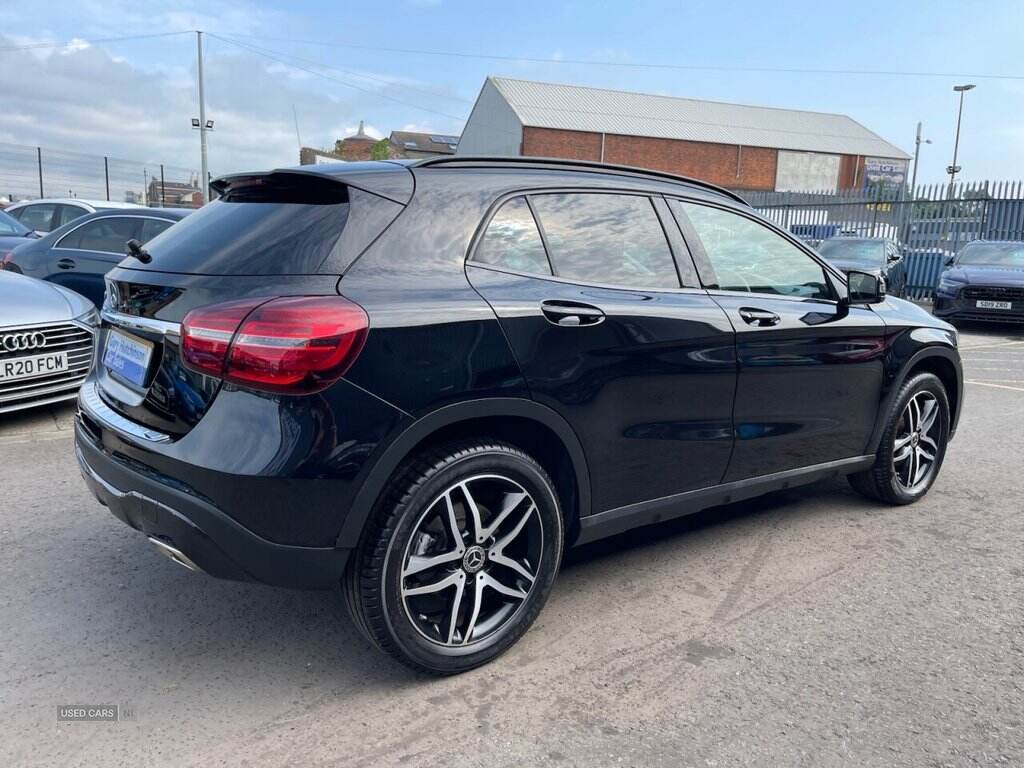  2019 Mercedes-Benz 180 1.6 GLA180 Urban Edition SUV 5dr Petrol Manual Euro 6 (s/s) (122 ps) ONLY 45973 GENUINE LOW MILES