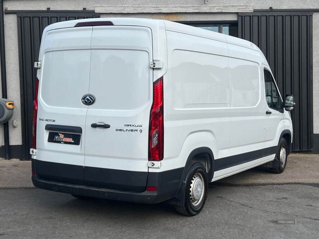 Nov 2022 Maxus Deliver 9 2.0 D20 150 High Roof Van