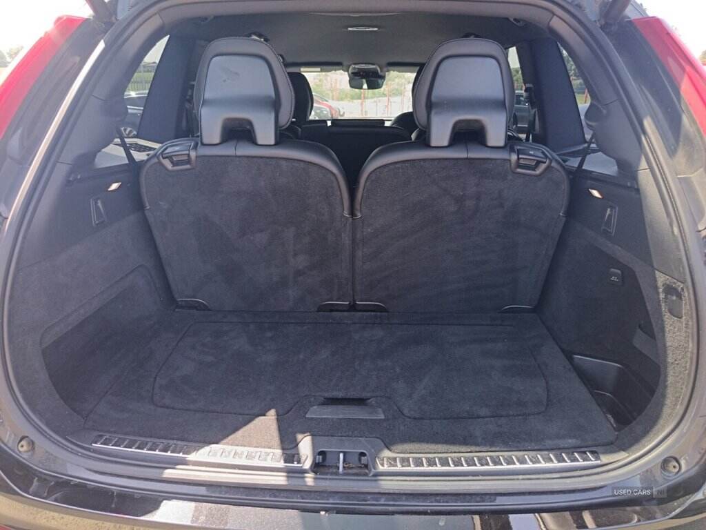 Mar 2022 Volvo XC90 2.0 B5D [235] R DESIGN 5dr AWD Geartronic