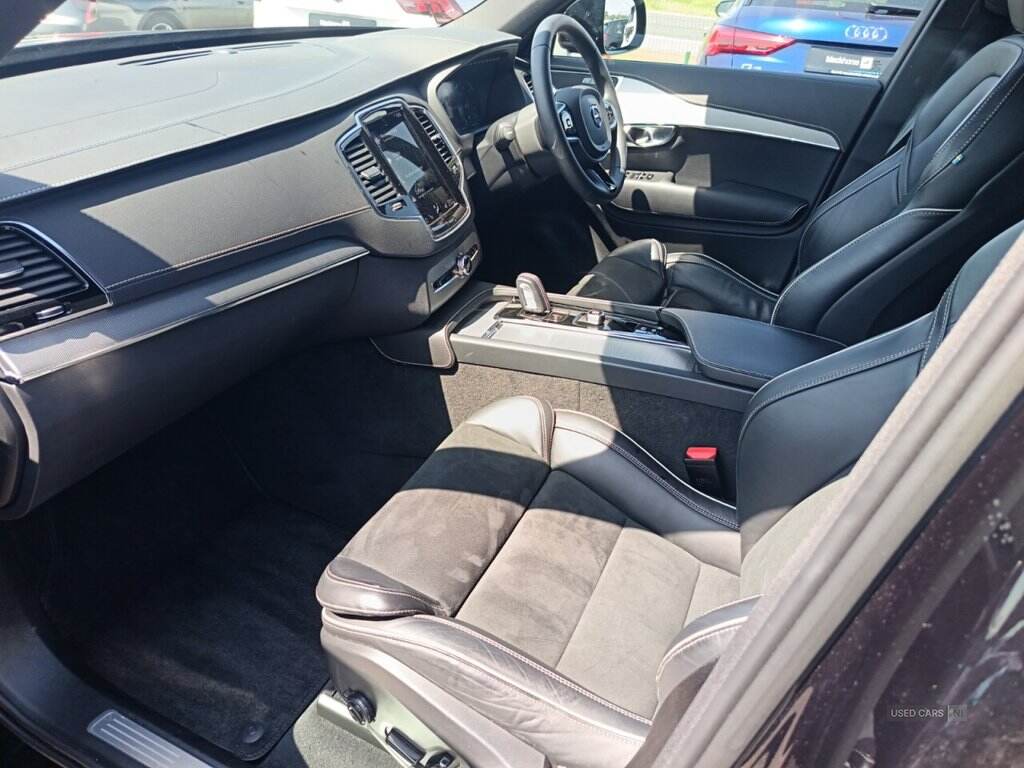 Mar 2022 Volvo XC90 2.0 B5D [235] R DESIGN 5dr AWD Geartronic