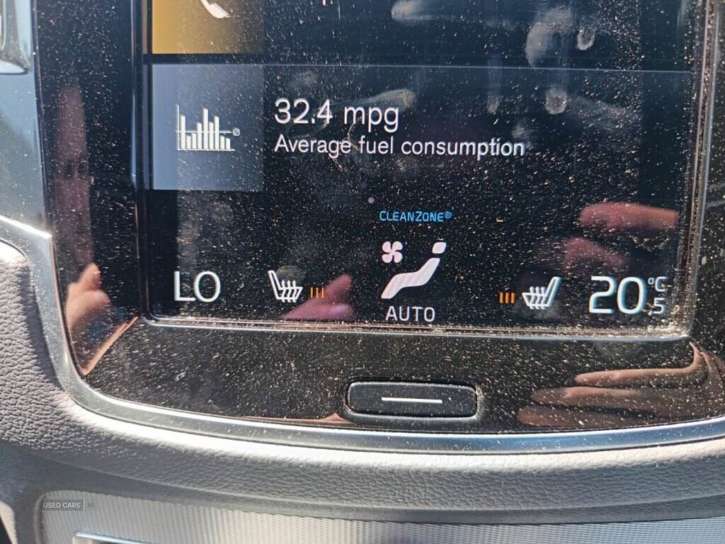 Mar 2022 Volvo XC90 2.0 B5D [235] R DESIGN 5dr AWD Geartronic