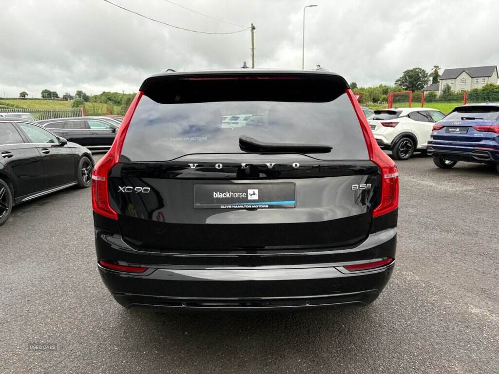 Mar 2022 Volvo XC90 2.0 B5D [235] R DESIGN 5dr AWD Geartronic
