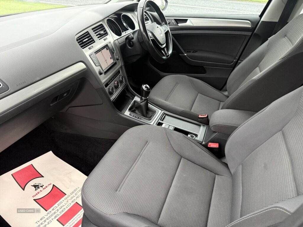 Apr 2016 Volkswagen Golf 1.6 TDI 110 Match 5dr