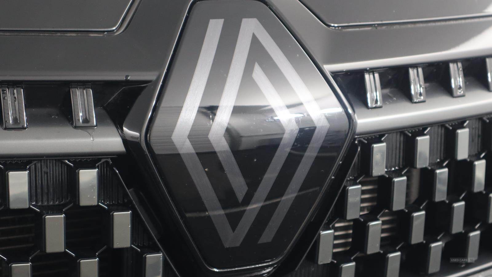 Feb 2024 Renault Austral E-Tech FHEV Techno Esprit Alpine 5dr Auto