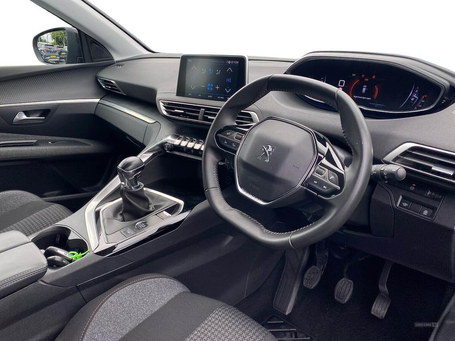 May 2022 Peugeot 3008 1.5 Bluehdi Active Premium 5Dr