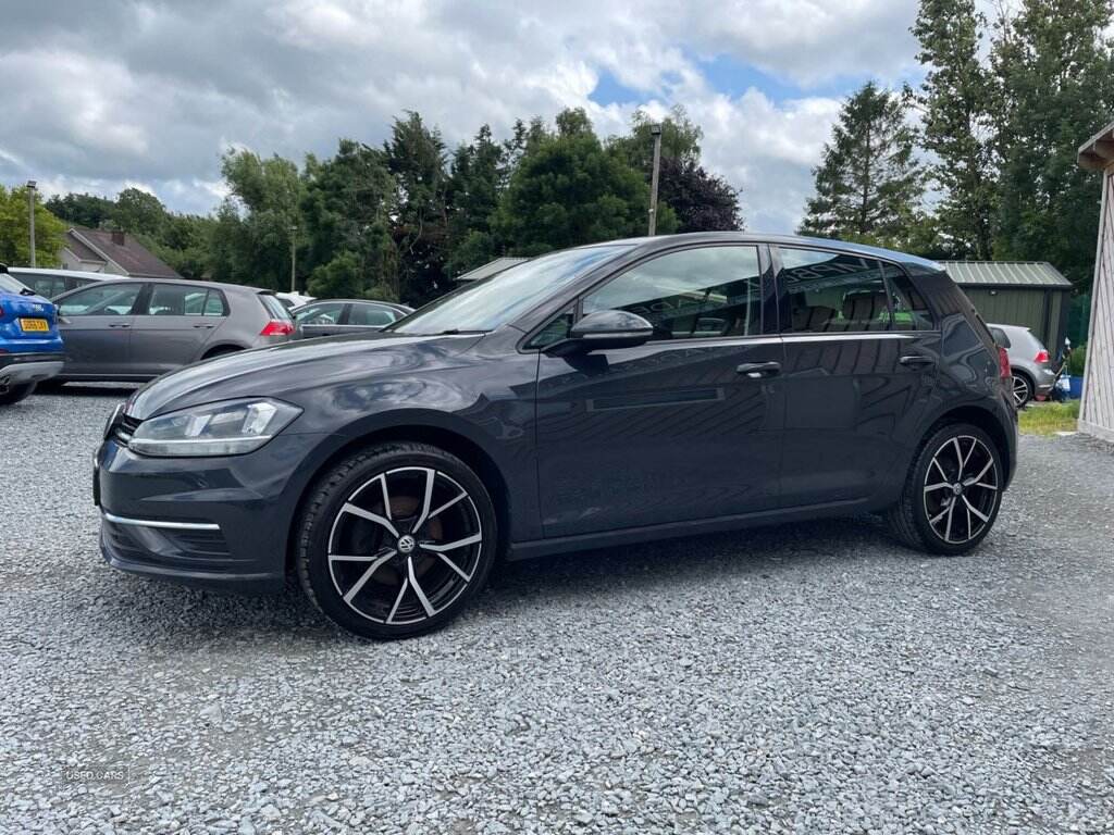 Sep 2014 Volkswagen Golf 1.6 TDI 105 SE 5dr