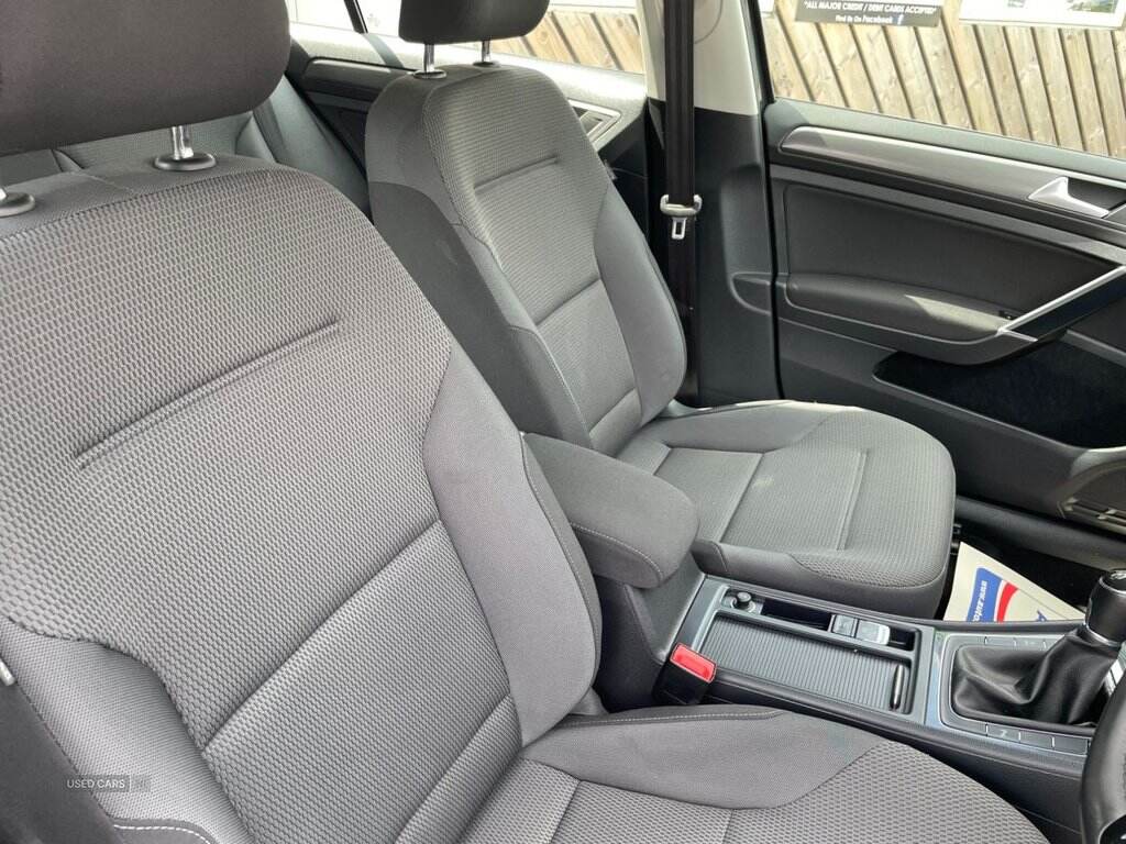 Sep 2014 Volkswagen Golf 1.6 TDI 105 SE 5dr