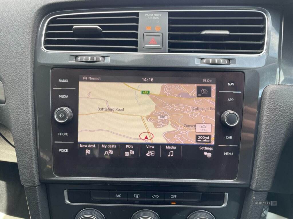 Sep 2014 Volkswagen Golf 1.6 TDI 105 SE 5dr