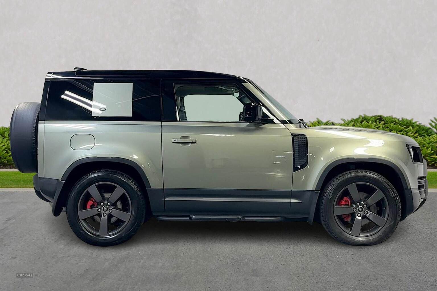 Apr 2021 Land Rover Defender 3.0 D250 Hse 90 3Dr Auto