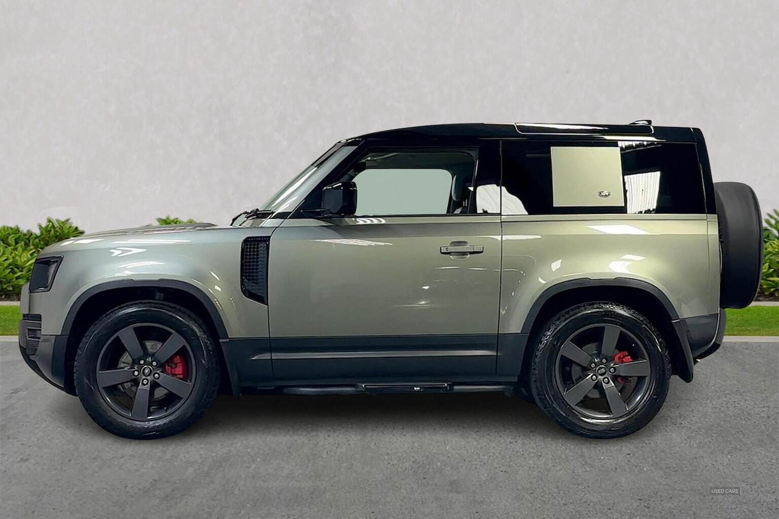 Apr 2021 Land Rover Defender 3.0 D250 Hse 90 3Dr Auto