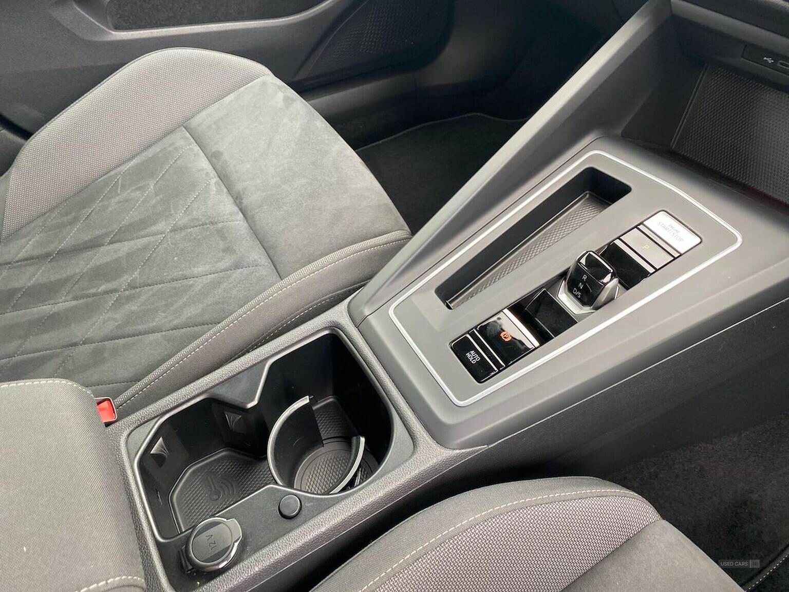 Jan 2022 Volkswagen Golf HATCHBACK