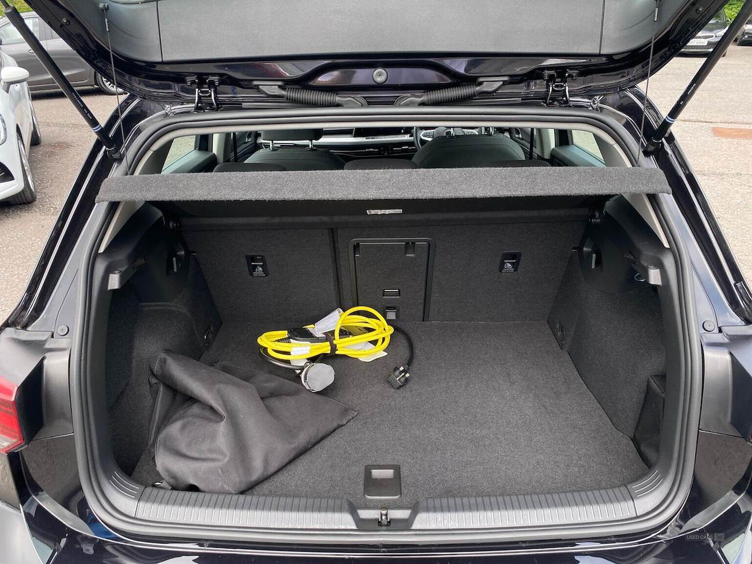 Jan 2022 Volkswagen Golf HATCHBACK