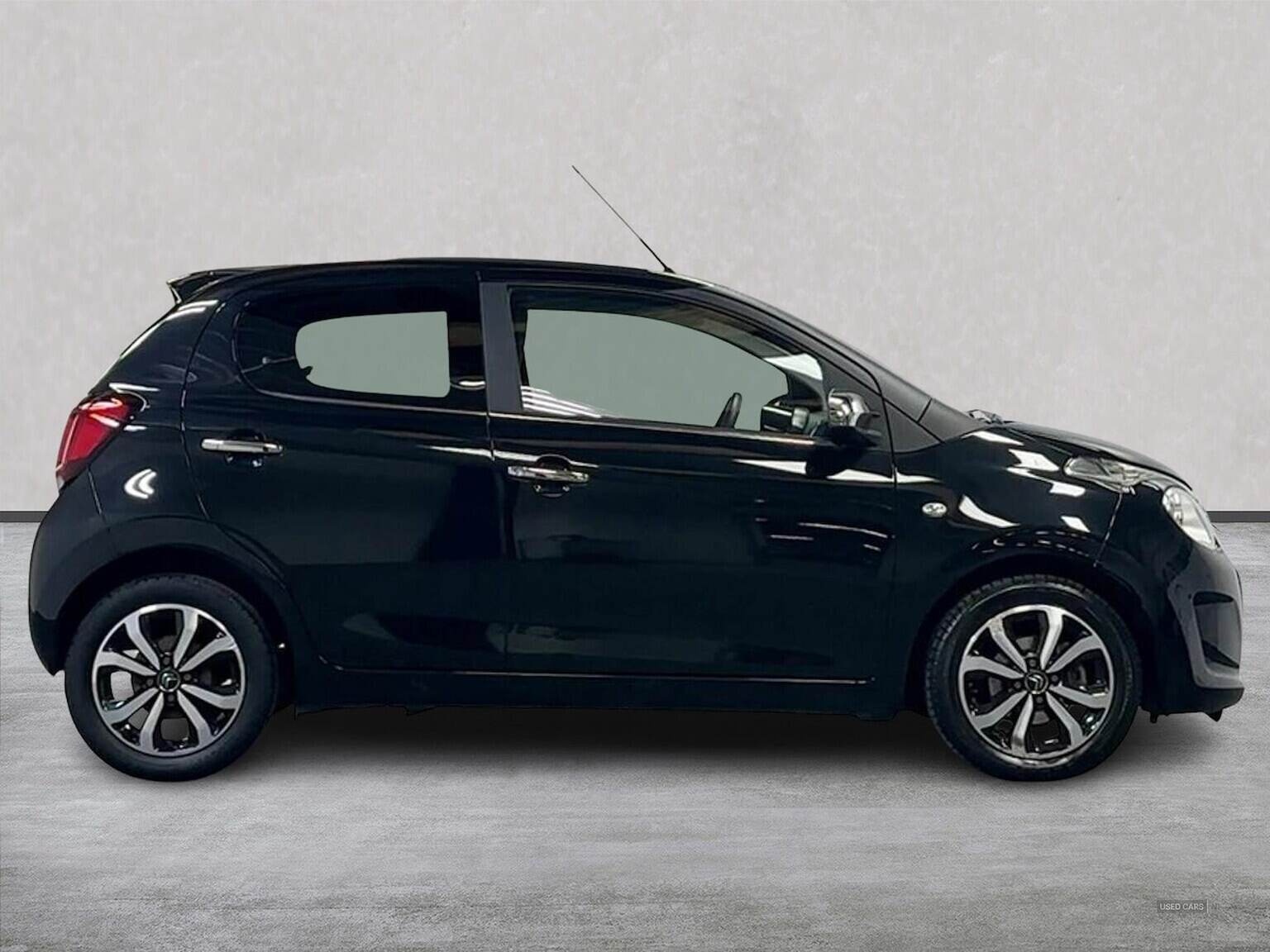 Mar 2017 Citroen C1 1.2 Puretech Flair 5Dr