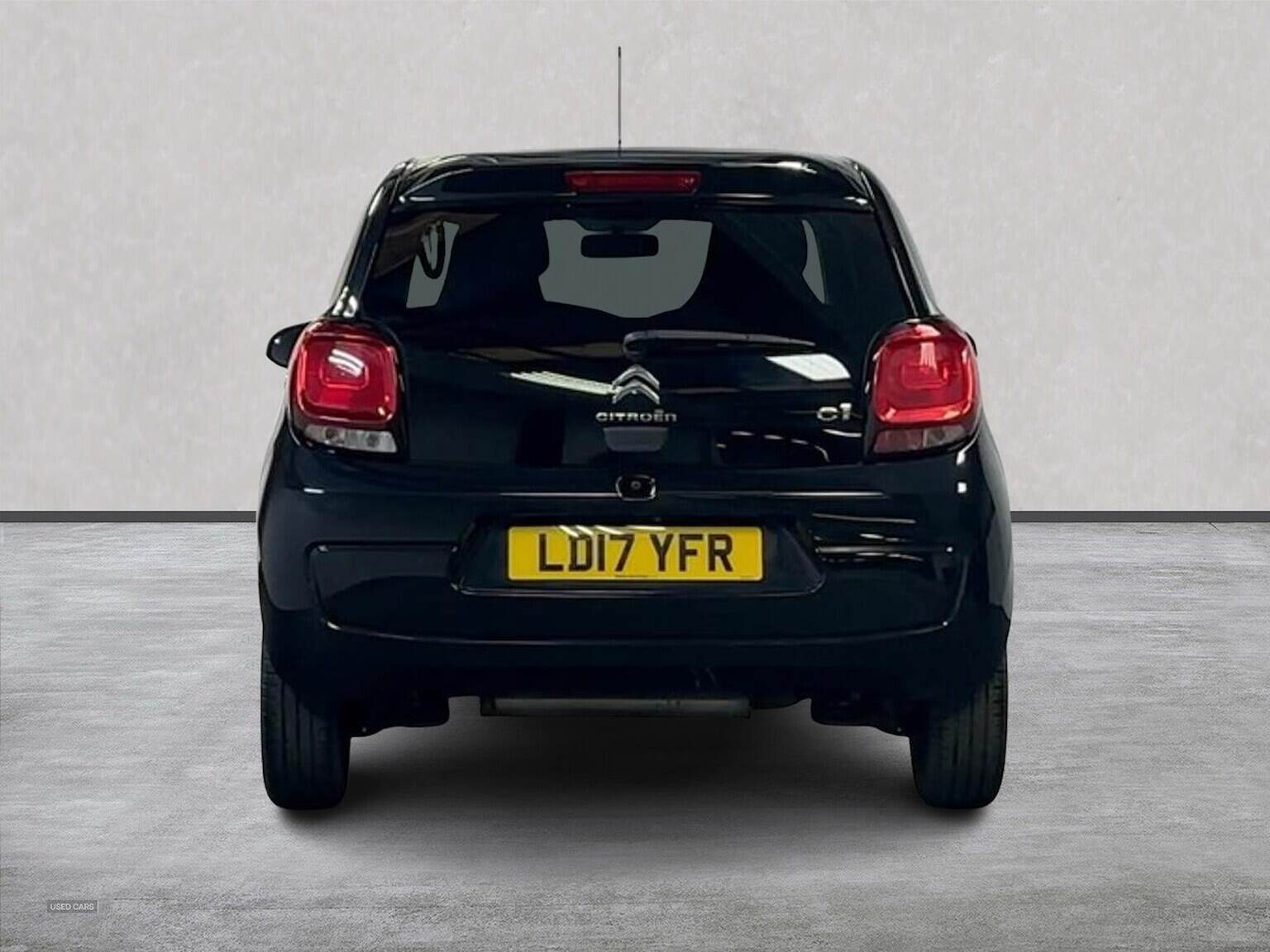 Mar 2017 Citroen C1 1.2 Puretech Flair 5Dr
