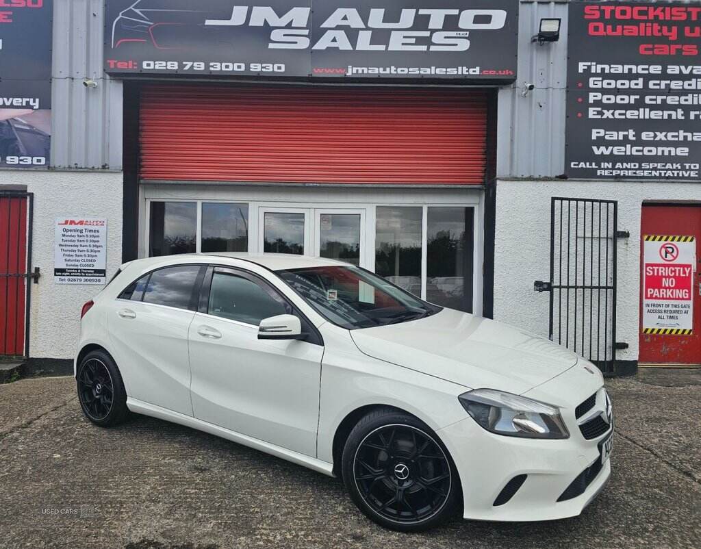 Nov 2017 Mercedes-Benz A-Class A180d SE 5dr