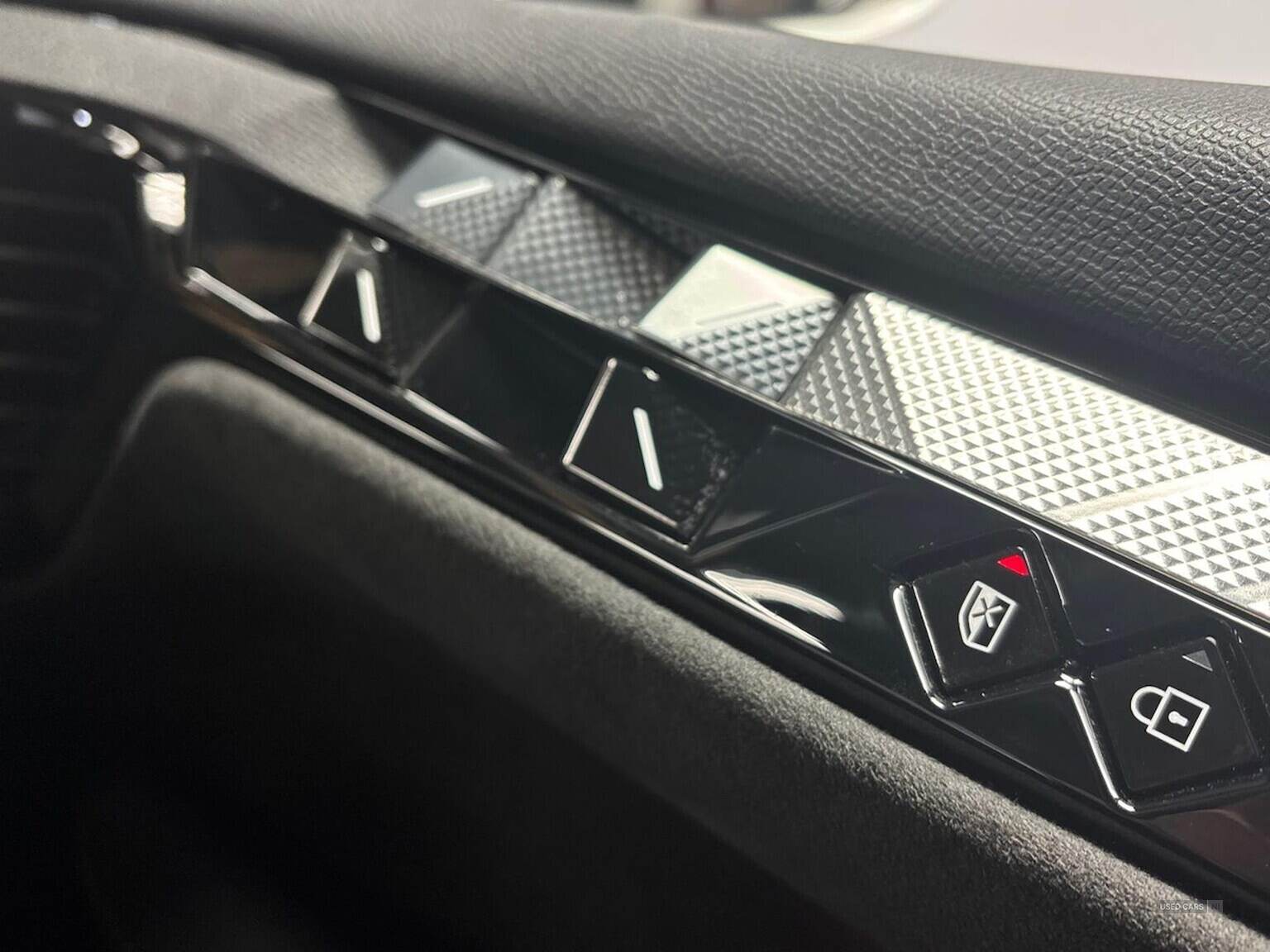 Jul 2024 DS DS4 1.6 E-Tense Performance Line Nav 5Dr Eat8