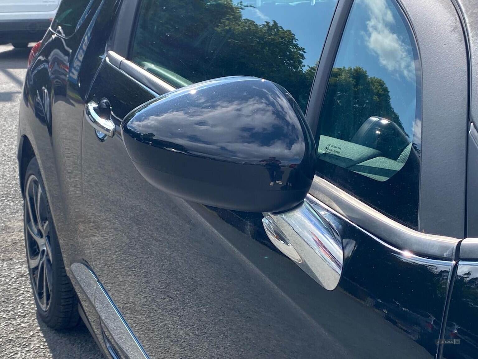 Apr 2018 DS DS3 1.2 Puretech 82 Connected Chic 3Dr