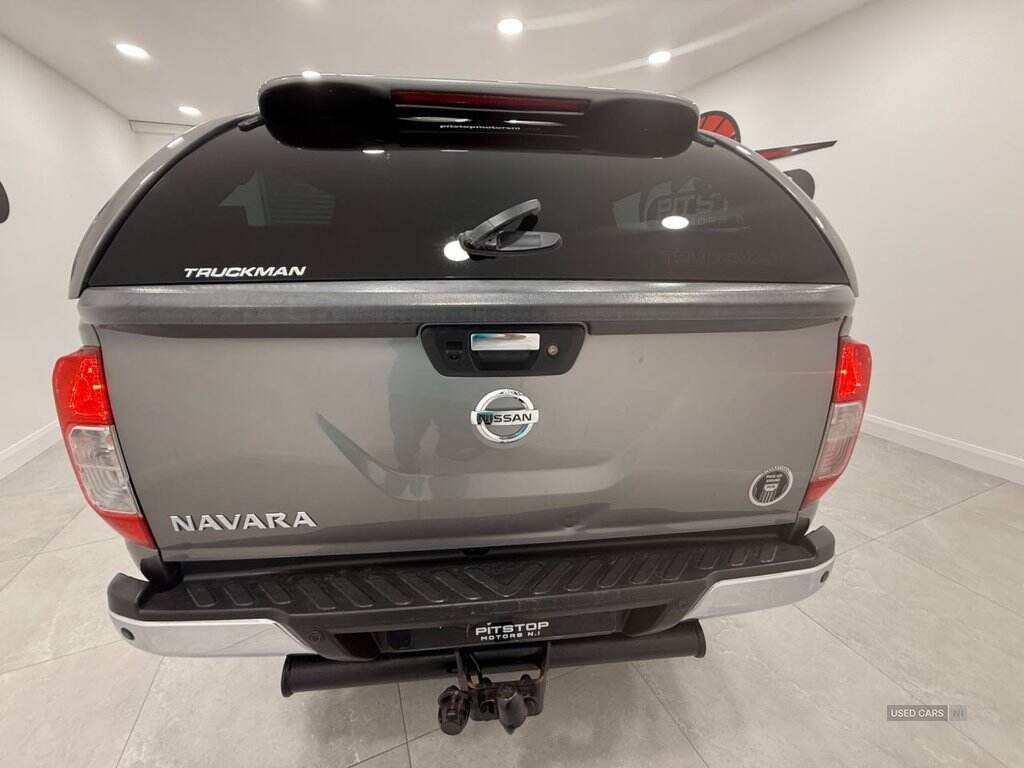 Sep 2017 Nissan Navara Double Cab Pick Up Tekna 2.3dCi 190 4WD