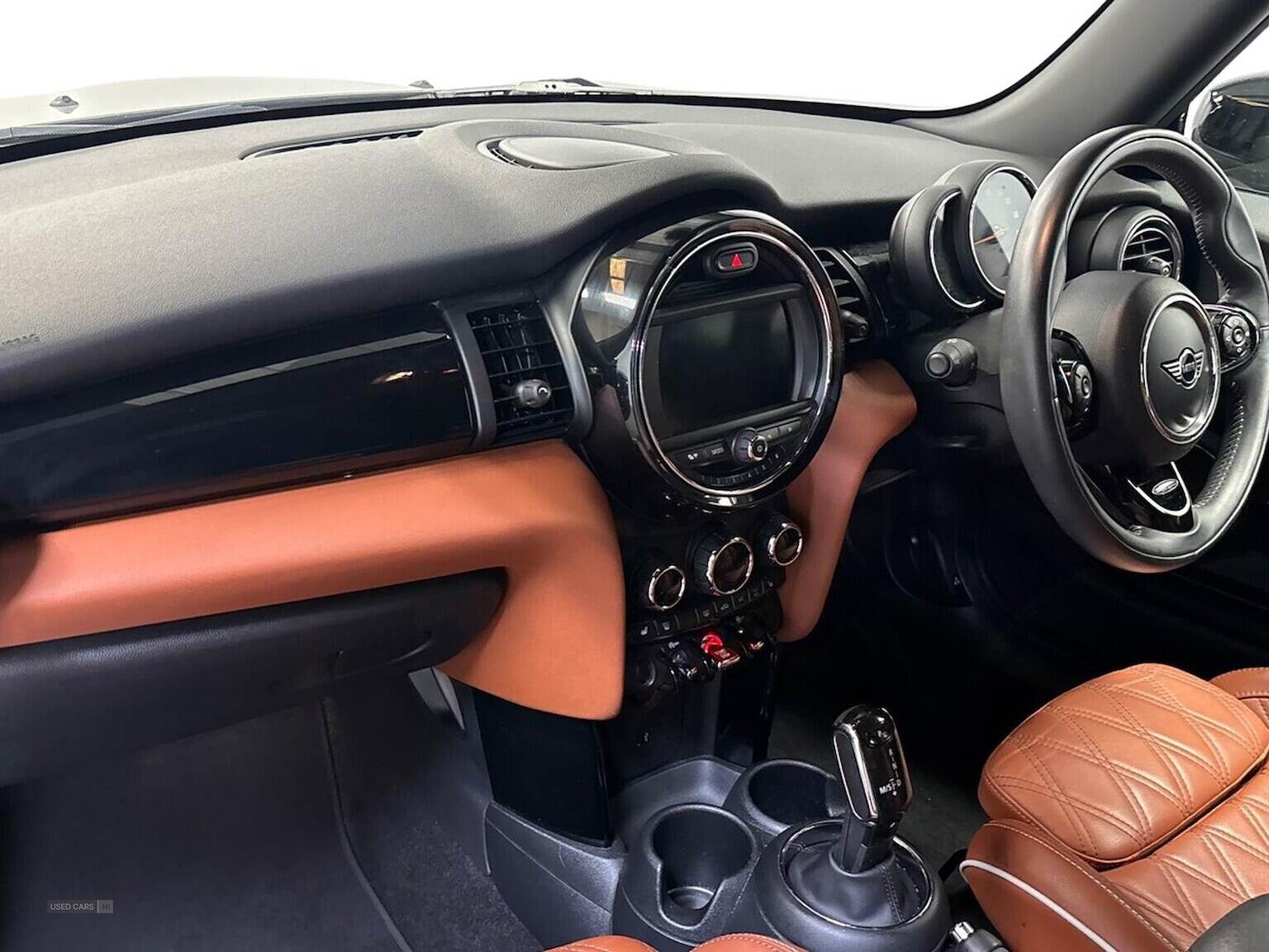 Sep 2019 MINI Cooper 1.5 C Exclusive [Level 2] 3Dr Auto