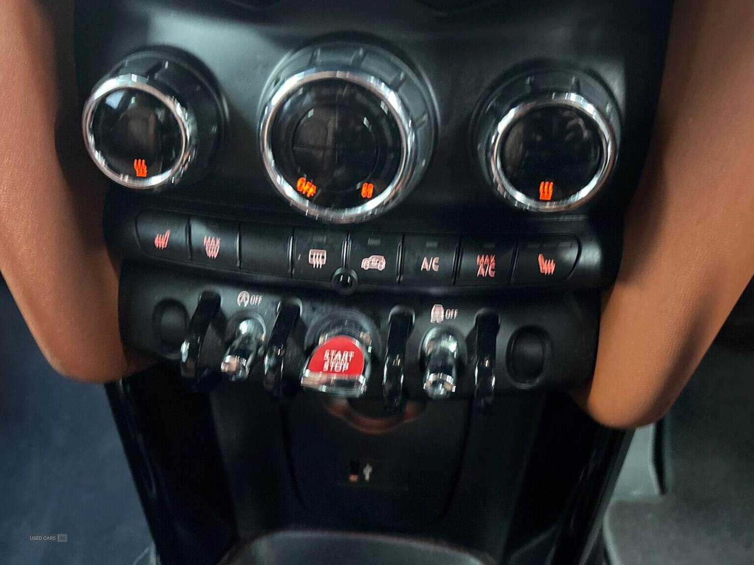 Sep 2019 MINI Cooper 1.5 C Exclusive [Level 2] 3Dr Auto