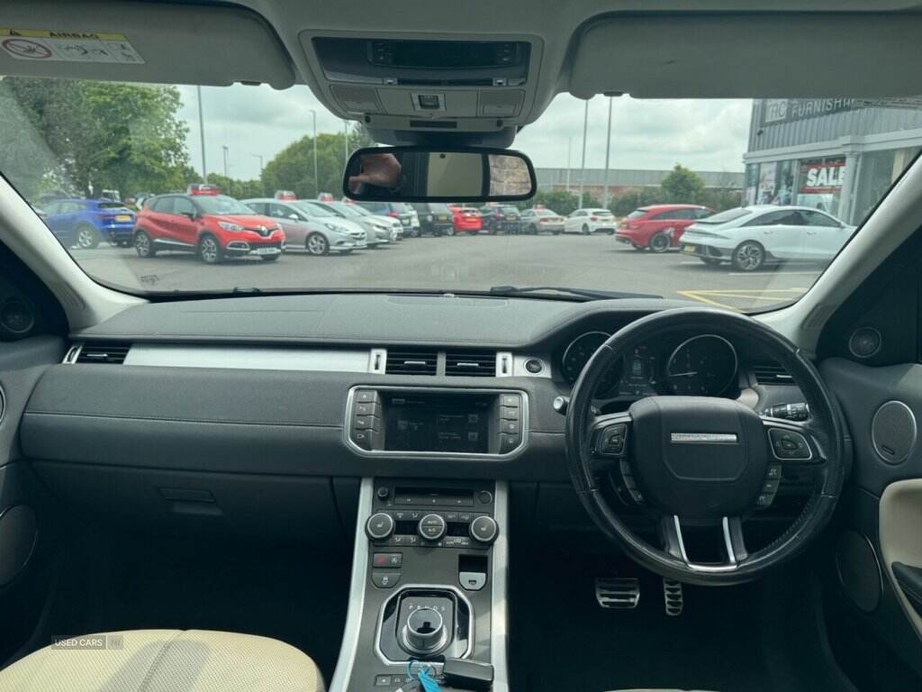 Dec 2015 Land Rover Range Rover Evoque 2.0 TD4 HSE Dynamic Lux 5dr Auto