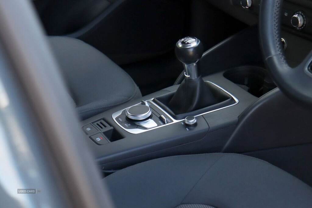 Mar 2019 Audi A3 30 TDI 116 SE Technik 5dr