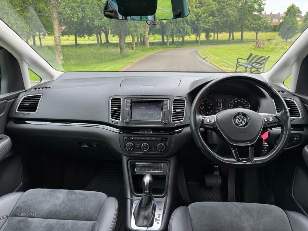 Dec 2017 Volkswagen Sharan 2.0 TDI CR BlueMotion Tech 150 SEL 5dr DSG