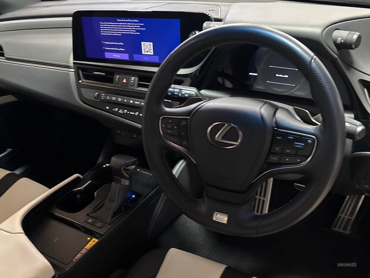 Sep 2023 Lexus ES 300H 2.5 F-Sport 4Dr Cvt