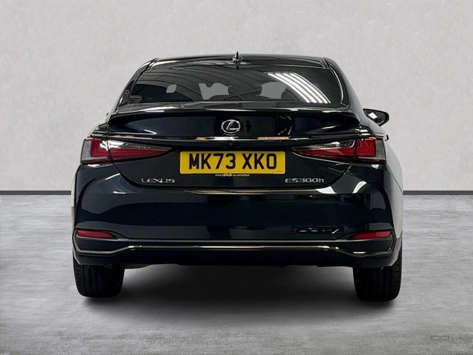 Sep 2023 Lexus ES 300H 2.5 F-Sport 4Dr Cvt