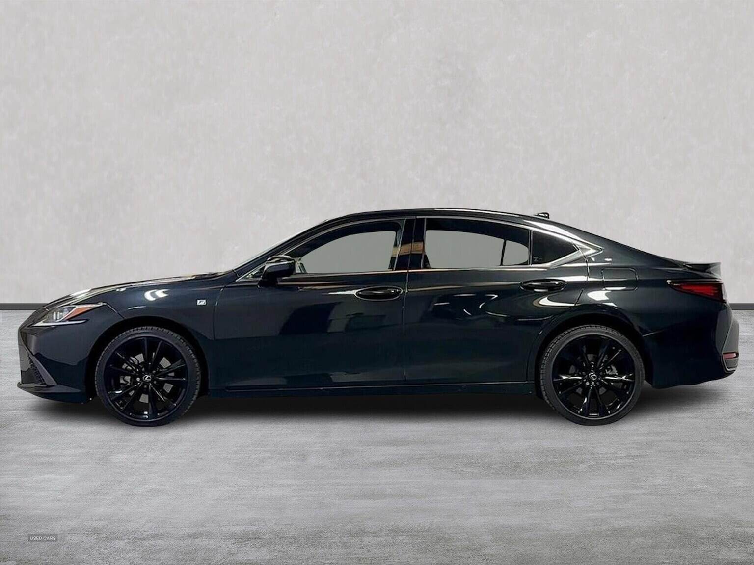Sep 2023 Lexus ES 300H 2.5 F-Sport 4Dr Cvt