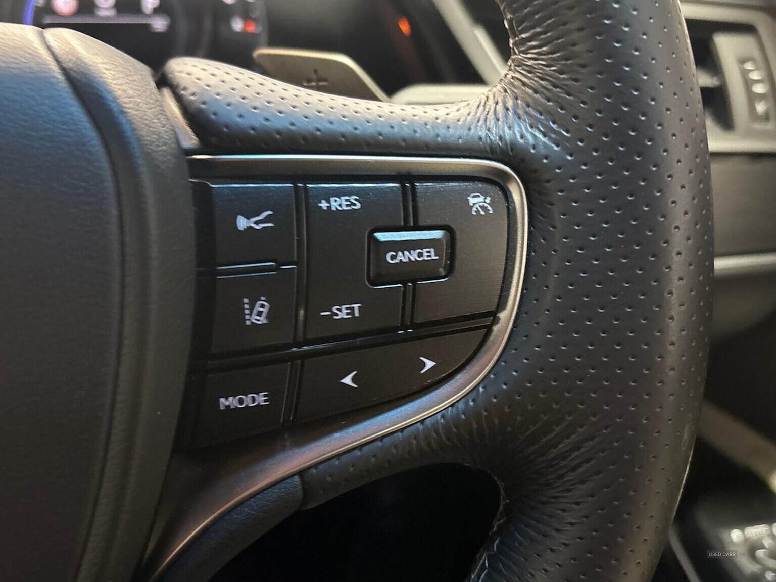 Sep 2023 Lexus ES 300H 2.5 F-Sport 4Dr Cvt
