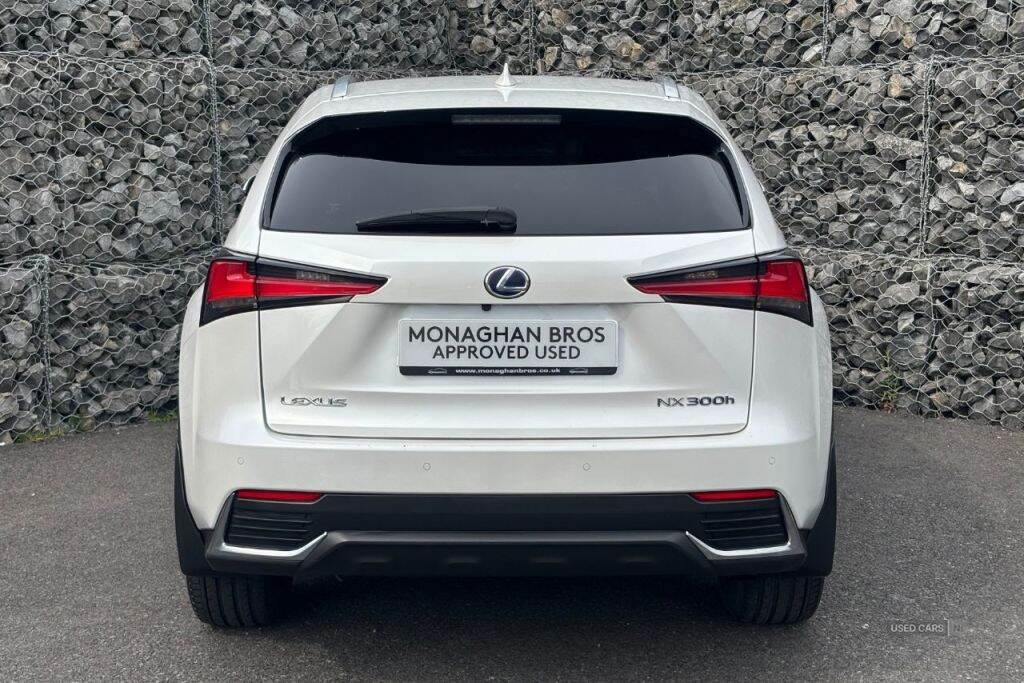 Sep 2020 Lexus nx 300h 2.5 5dr CVT [8" Nav]