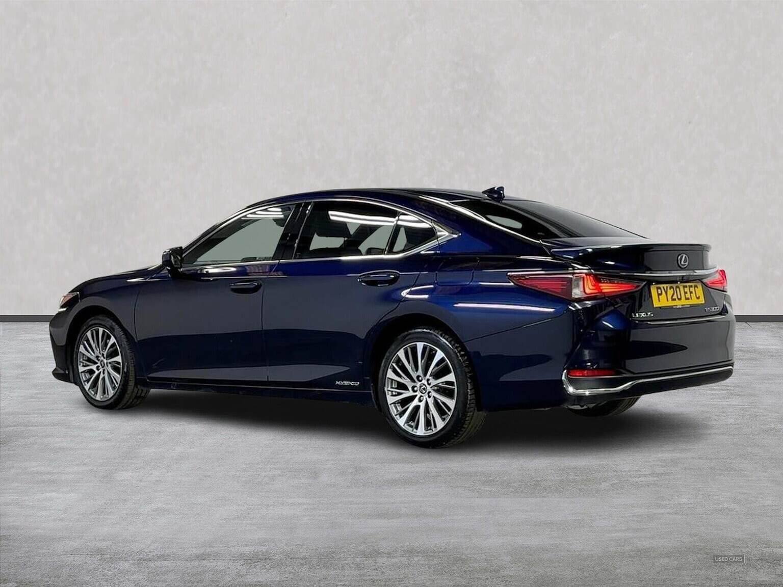 Jul 2020 Lexus ES 300H 2.5 4Dr Cvt [Premium Pack]