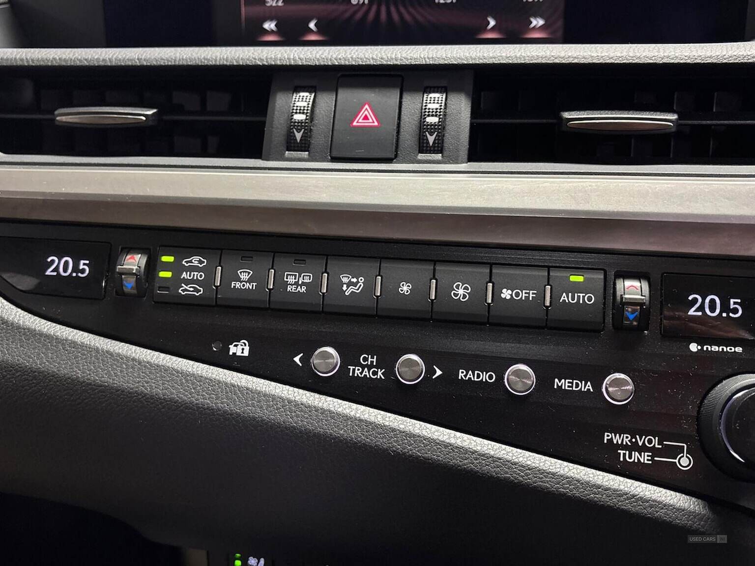 Jul 2020 Lexus ES 300H 2.5 4Dr Cvt [Premium Pack]