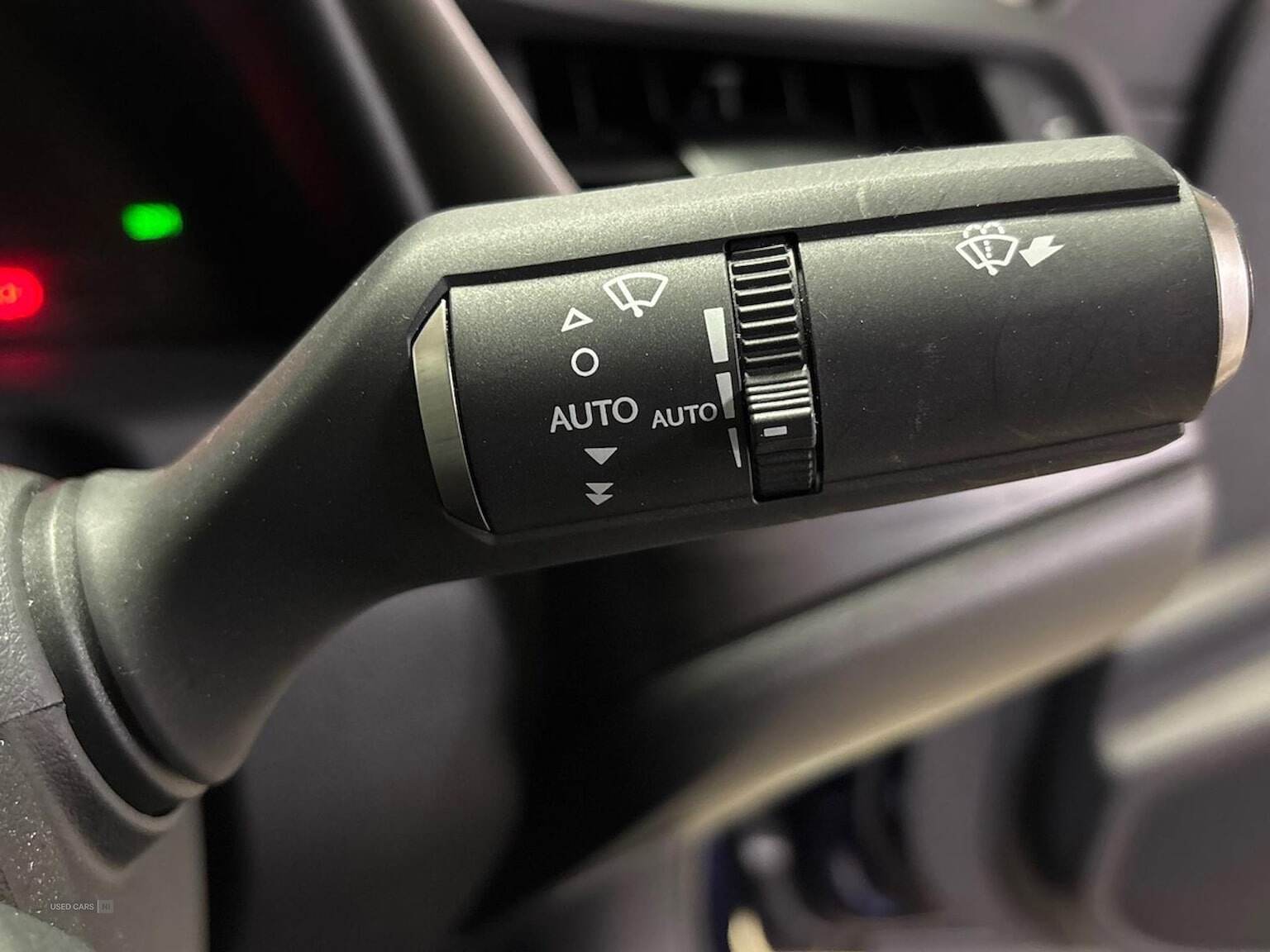 Jul 2020 Lexus ES 300H 2.5 4Dr Cvt [Premium Pack]