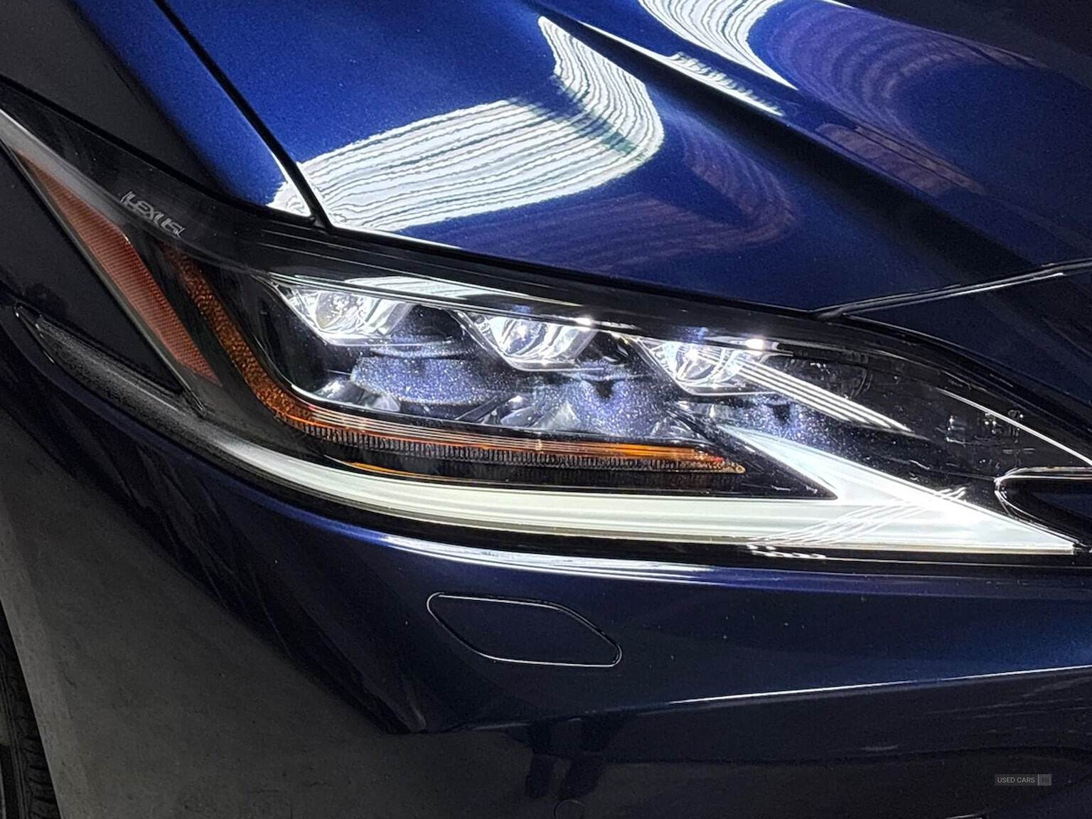 Jul 2020 Lexus ES 300H 2.5 4Dr Cvt [Premium Pack]